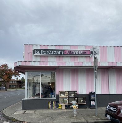Butter Cream Bakery & Diner by null