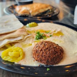 Hummus front, Spanikopita back