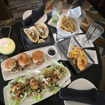 Tower Grove Restaurant & Bar - Prime Rib Sliders, lettuce wraps, Calamari and Friends, Fish Tacos, - Cocktail Bars Near Me - San Antonio, Texas Tower Grove Restaurant & Bar - Prime Rib Sliders, lettuce wraps, Calamari and Friends, Fish Tacos, - Cocktail Bars Near Me - San Antonio, Texas