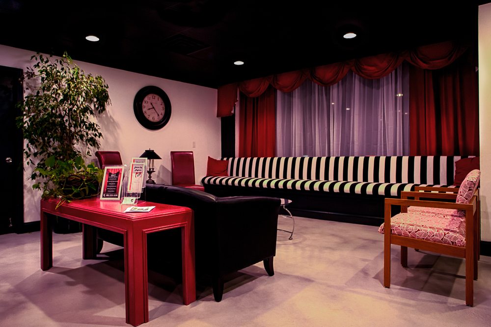 ELECTRIC CITY PLAYHOUSE Updated September 2024 14 Photos 514 N