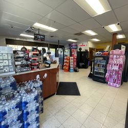 U-Stop Convenience Shop