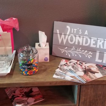 Fuchsia Spa - Infused flavored water and Complementary M & M's - Day Spas Near Me - Mesa, Arizona