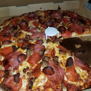 Round Table Pizza - Original Montague's All Meat Marvel® - Pizza Near Me - Porterville, California