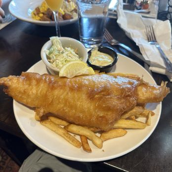 The Pub - Fish and Chips - Pubs Near Me - Nashville, Tennessee