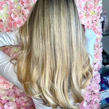 Dante Salon & Wellness Spa - Partial balayage - Hair Salons Near Me - Fairfax, Virginia Dante Salon & Wellness Spa - Partial balayage - Hair Salons Near Me - Fairfax, Virginia