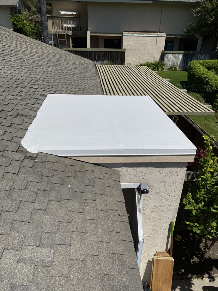 Slide of R&J Roofing