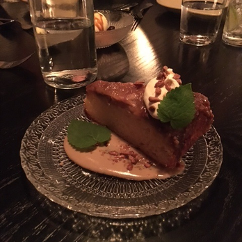 The Loyalist - Apple upside down cake - New American Near Me - Chicago, Illinois The Loyalist - Apple upside down cake - New American Near Me - Chicago, Illinois