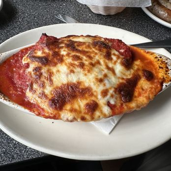 Casa Mia - Casa Mia's Cannelloni. - Pizza Near Me - Olympia, Washington