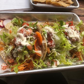 Los Compadres - Mexican Near Me - Fort Lee, New Jersey