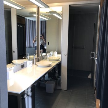 Aloft by Marriott Dallas Downtown - Hotels Near Me - Dallas, Texas