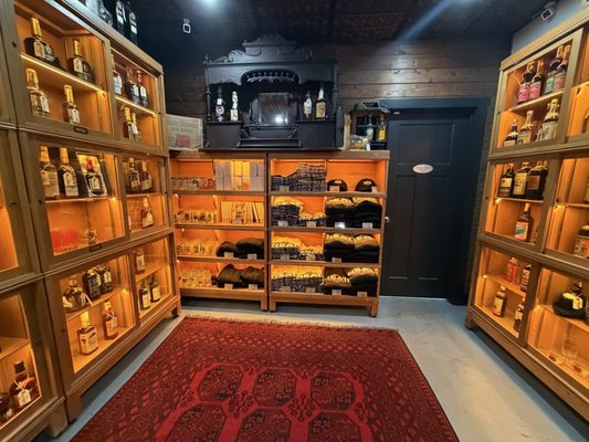 Neat Bourbon Bar & Bottle Shop by null