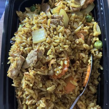 Me Dee Cafe - Curry Fried Rice - Thai Near Me - Chicago, Illinois