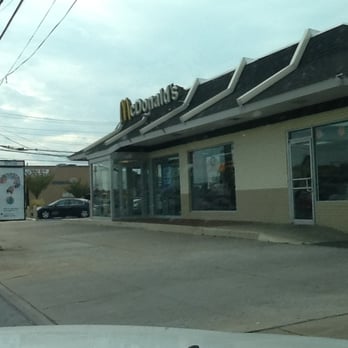 McDonald's - I love this mcD's because of its quick service!... - Coffee & Tea Near Me - Howard Beach, New York McDonald's - I love this mcD's because of its quick service!... - Coffee & Tea Near Me - Howard Beach, New York