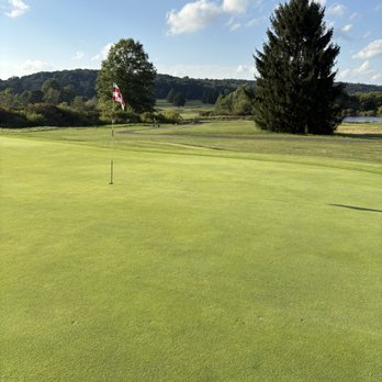 Donegal Highlands Golf Course - Greens were good. Pace of play was great - Golf Near Me - Acme, Pennsylvania