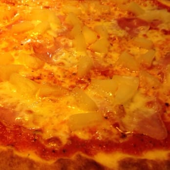 Pappagone - Schinken Ananas Pizza - Pizza Near Me - Albstadt, BW Pappagone - Schinken Ananas Pizza - Pizza Near Me - Albstadt, BW