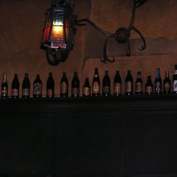 Henne - German Near Me - Berlin, BE