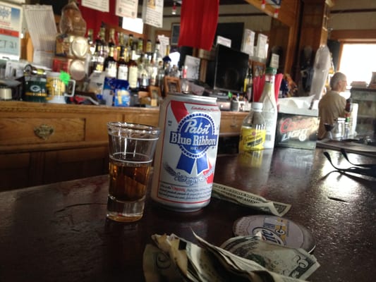 Frazier's Old Faithful Inn by null