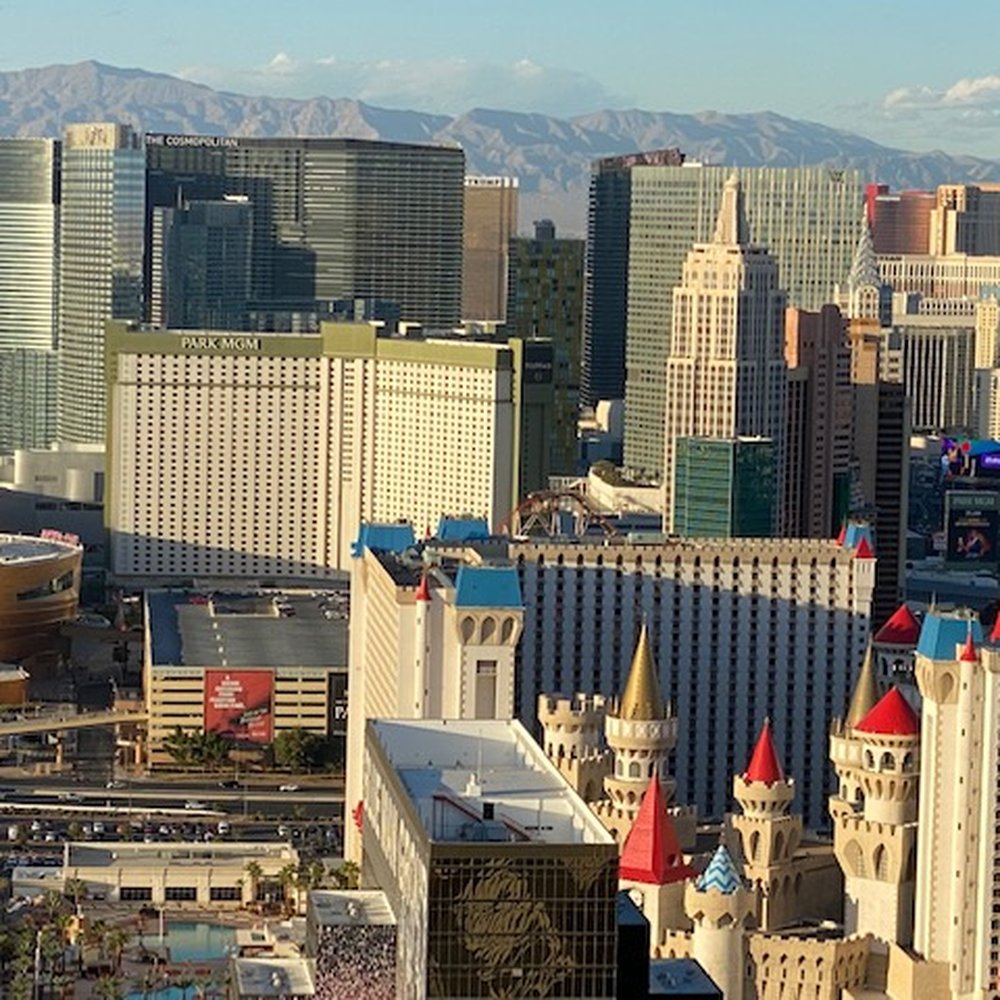 Skyfall Panoramic Bar & Lounge - View. - Cocktail Bars Near Me - Las Vegas, Nevada Skyfall Panoramic Bar & Lounge - View. - Cocktail Bars Near Me - Las Vegas, Nevada