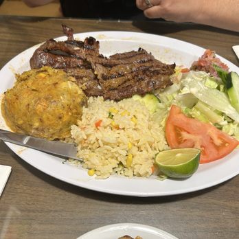 El Boritracho - Mofongo - Salvadoran Near Me - Citrus Heights, California El Boritracho - Mofongo - Salvadoran Near Me - Citrus Heights, California
