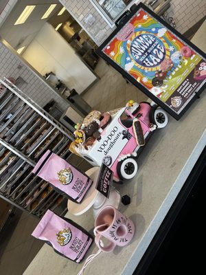 Voodoo Doughnut by null