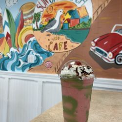 Sun of a Beach Cafe - Dubai smoothi