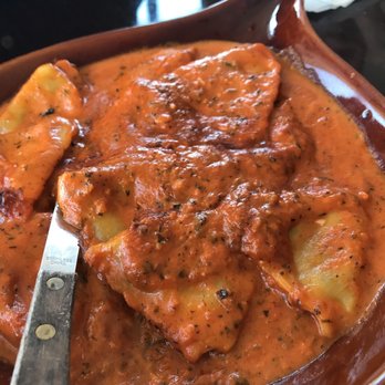 Emle's Restaurant - Spinach and cheese ravioli in pink sauce - American Near Me - Northridge, California