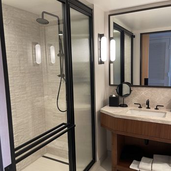 The Jay, Autograph Collection - Bathroom - Hotels Near Me - San Francisco, California The Jay, Autograph Collection - Bathroom - Hotels Near Me - San Francisco, California