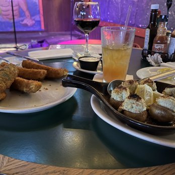 J King Neptunes - Delicious appetizers! - Dive Bars Near Me - Sunset Beach, California