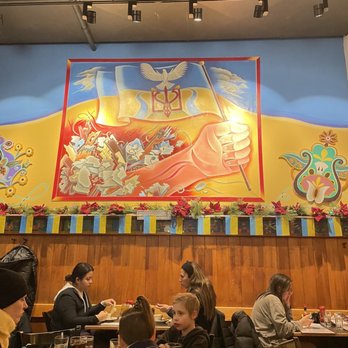 Veselka - Ukrainian Near Me - New York, New York