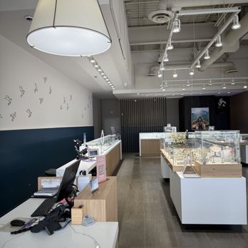Lasker Diamonds - Jewelry Near Me - Rochester, Minnesota Lasker Diamonds - Jewelry Near Me - Rochester, Minnesota