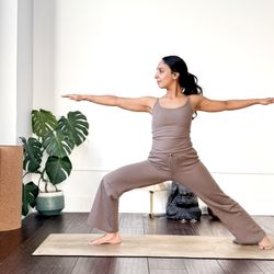 Roots Yoga Studio - Jersey City