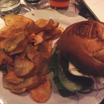 Simmzy's Restaurant Long Beach - Lamb Burger at Simmzy's Long Beach - Gastropubs Near Me - Long Beach, California