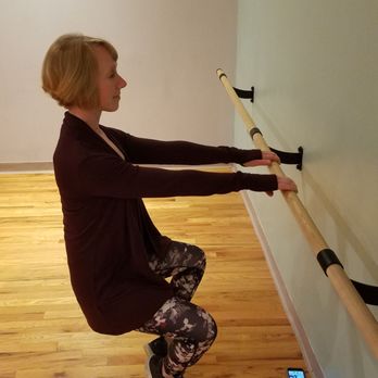 Pilates Yoga Studio - Kathryn doing a barre workout - Trainers Near Me - Saint Louis, Missouri Pilates Yoga Studio - Kathryn doing a barre workout - Trainers Near Me - Saint Louis, Missouri
