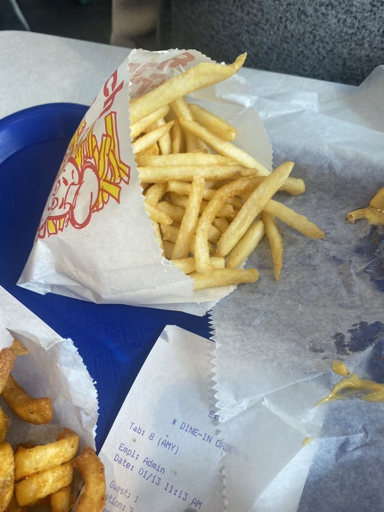 DAIRY DELIGHT Updated June 2024 17 Photos & 26 Reviews 723