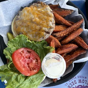 Junkanoo Below Deck - Cheeseburger with sweet potato fries - American Near Me - Fort Myers Beach, Florida Junkanoo Below Deck - Cheeseburger with sweet potato fries - American Near Me - Fort Myers Beach, Florida