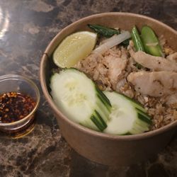 Thai fried rice with chicken