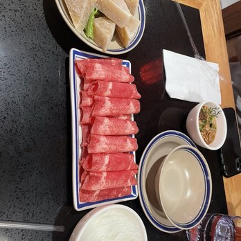 Da Long Yi Hot Pot - Hot Pot Near Me - Boston, Massachusetts