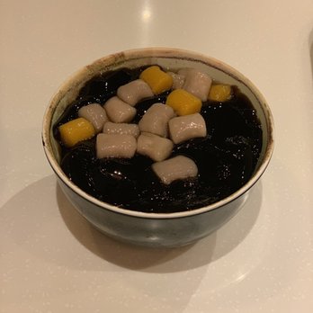 Meet Fresh - Signature Icy Grass Jelly (hasn't put on the fresh milk): very good - Desserts Near Me - Bellevue, Washington Meet Fresh - Signature Icy Grass Jelly (hasn't put on the fresh milk): very good - Desserts Near Me - Bellevue, Washington