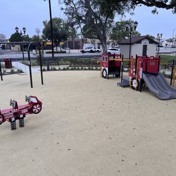 Dizdar Park - Playgrounds Near Me Dizdar Park - Playgrounds Near Me