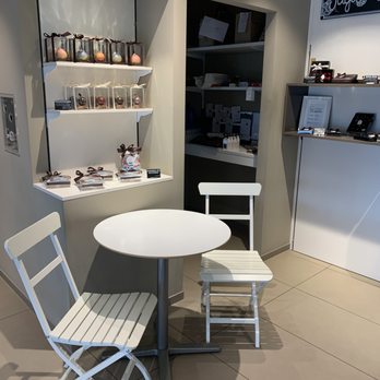 Chocolats Kaufmann - Bakeries Near Me - Buchs, AG