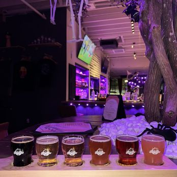 Bad Beat Brewing - Beer Flight - Breweries Near Me - Las Vegas, Nevada Bad Beat Brewing - Beer Flight - Breweries Near Me - Las Vegas, Nevada