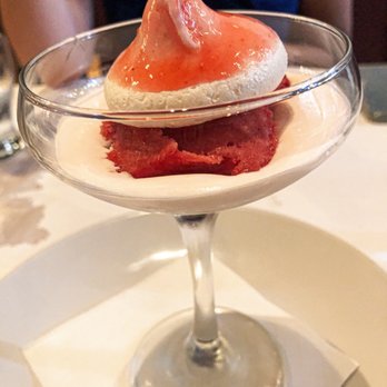 Café Frank - Raspberry sorbet pavlova - Cafes Near Me - Charlottesville, Virginia