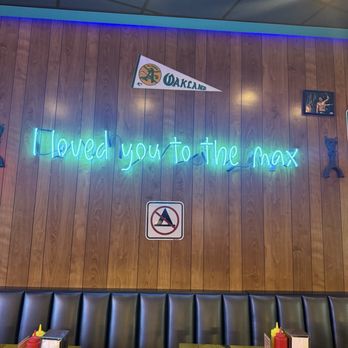 Pumpers - Burgers Near Me - San Antonio, Texas