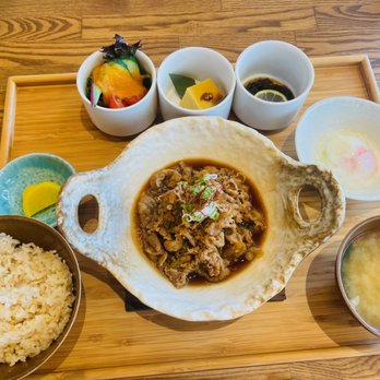 Gozen Shun - Sukiyaki Beef Bowl - Japanese Near Me - Pasadena, California Gozen Shun - Sukiyaki Beef Bowl - Japanese Near Me - Pasadena, California