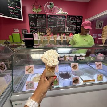 Keys Chocolates & Ice Cream - Toasted Coconut - Ice Cream & Frozen Yogurt Near Me - Key Largo, Florida