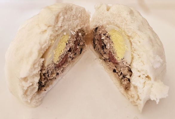 Duc Huong Sandwiches by null