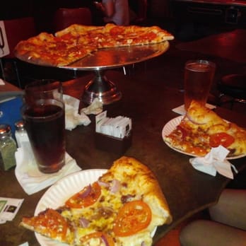 The Jackalope - One word.............Pizza! - Dive Bars Near Me - Austin, Texas