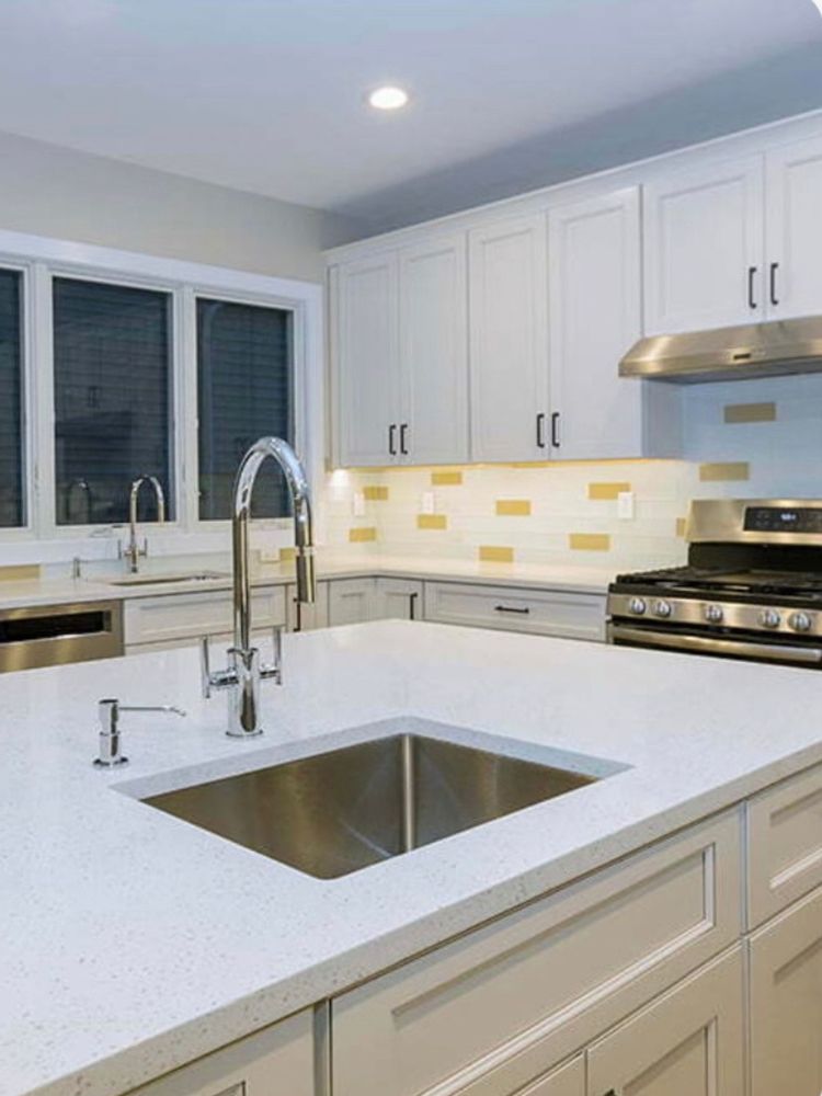 Slide of Maestros Home Services