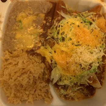 Roberto's Taco Shop - Chicken Enchiladas plate - Mexican Near Me - Las Vegas, Nevada