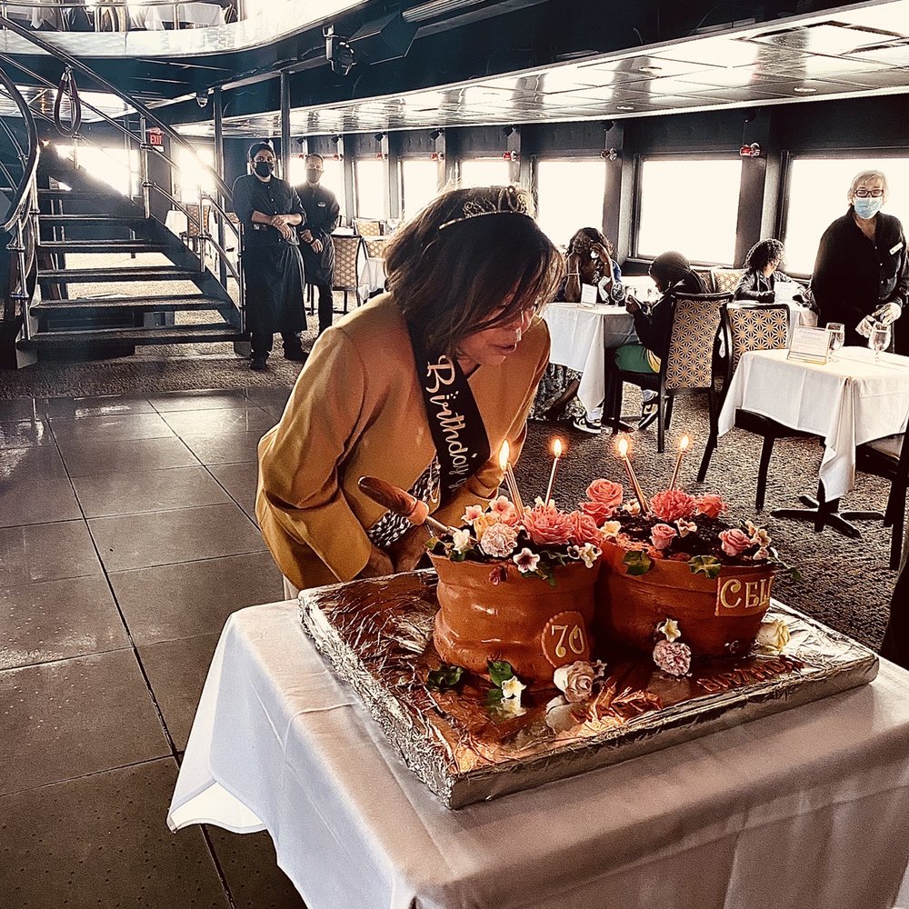 Isa's Cake - What the cake looked like after falling - Desserts Near Me - Sunnyside, New York